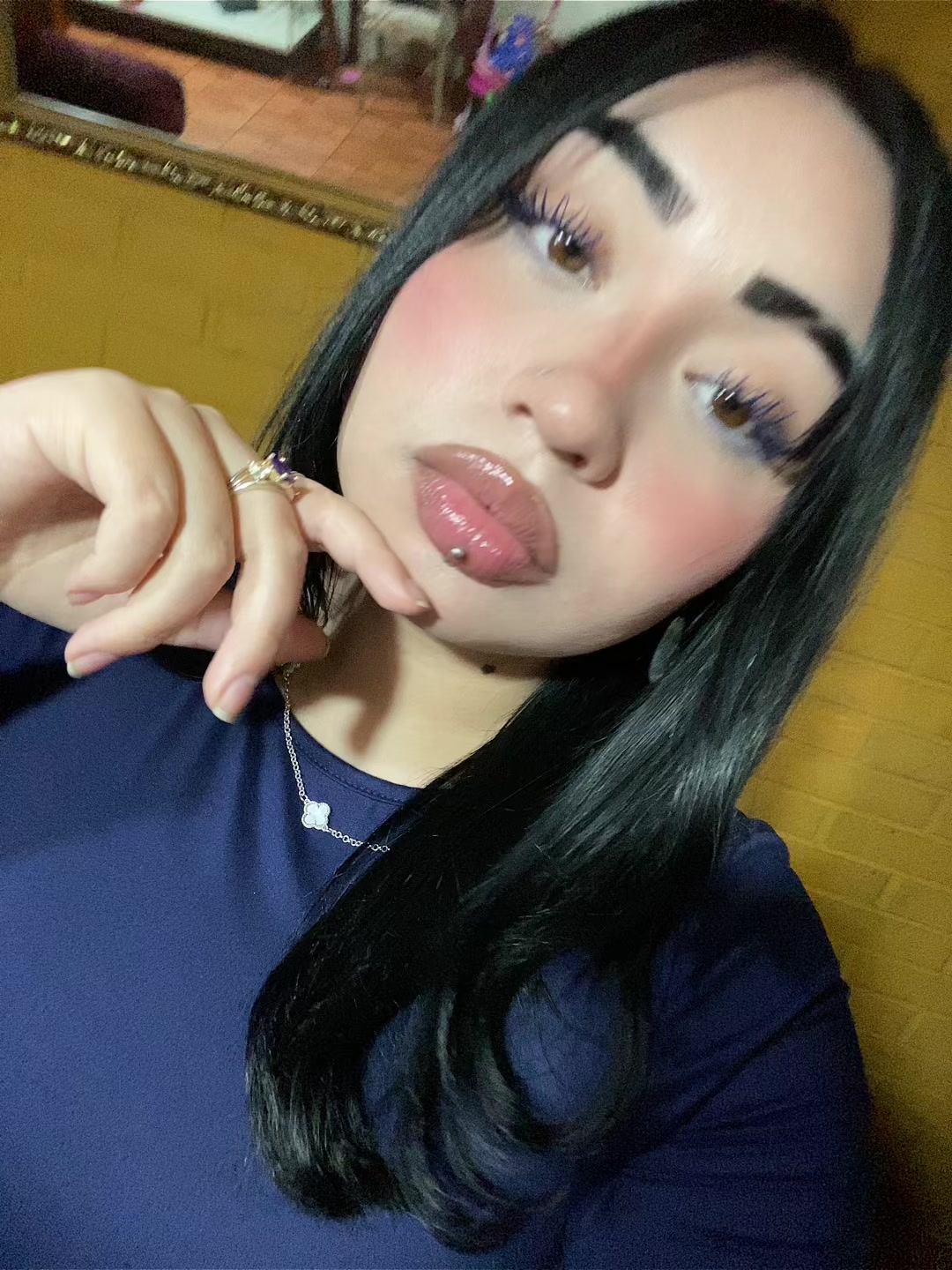 @g3neesiiisssss