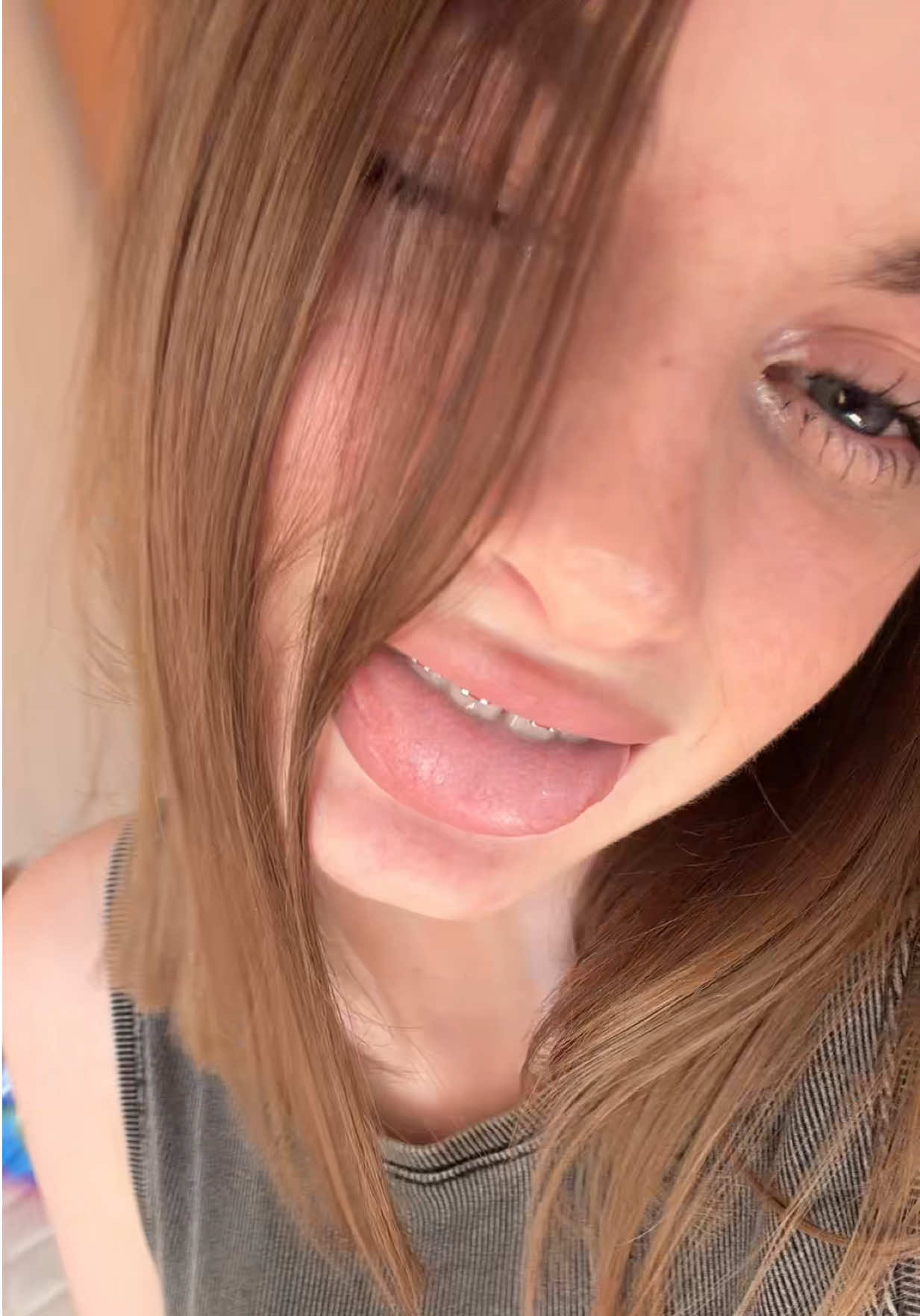 @arisharkk