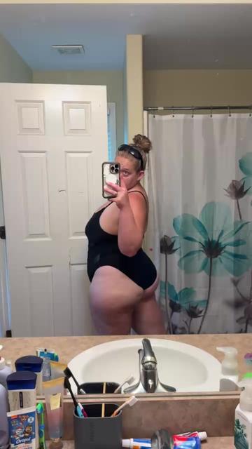 @Nicole Bunzzz