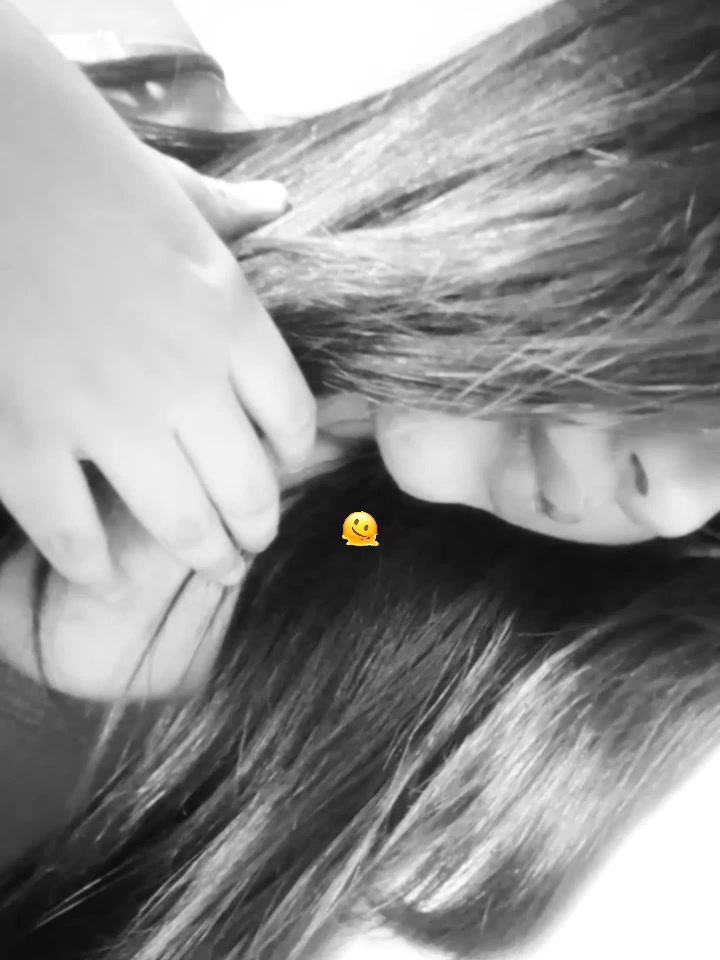 @Nahii🍓!.