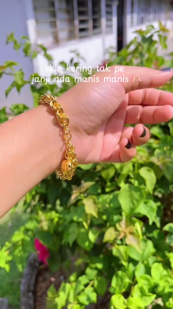 @anna_rose1994