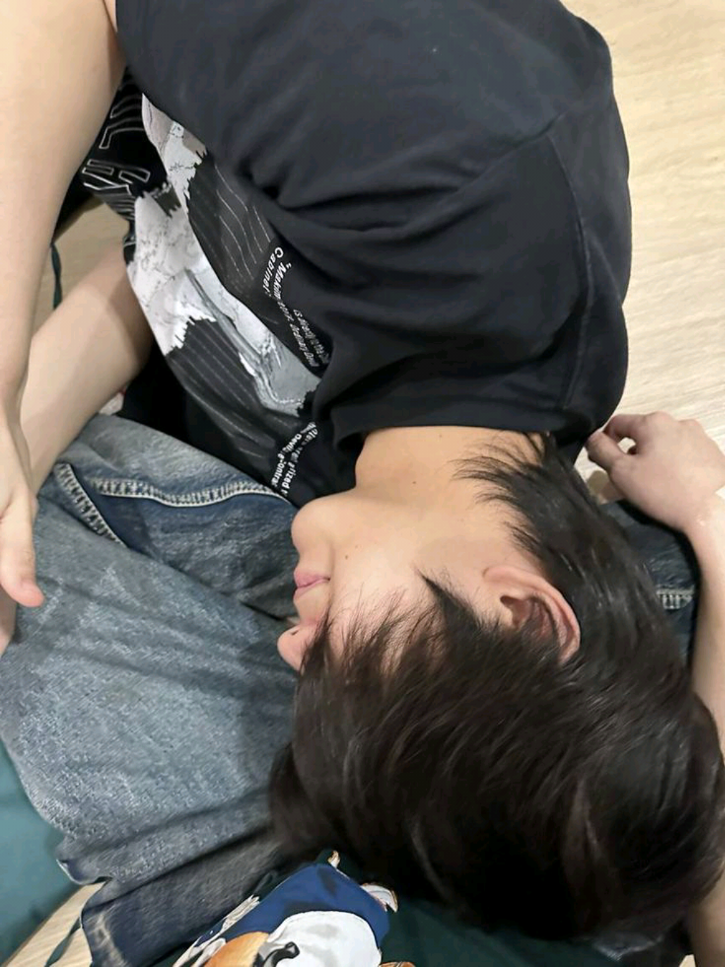 @Hsuđ