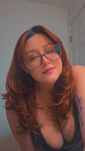 @the_divine_muse