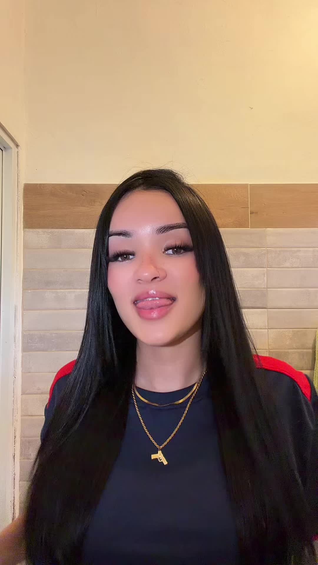 @Jeyniria