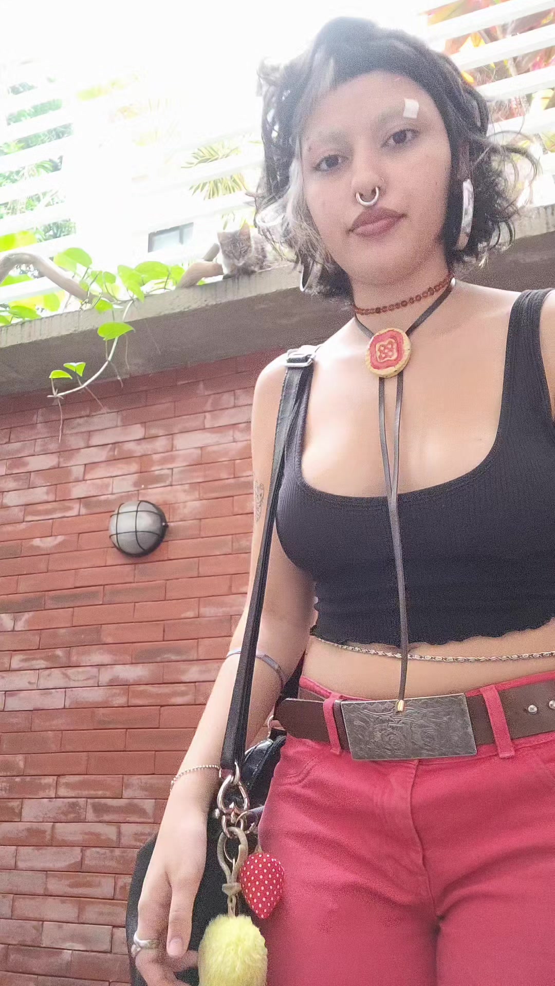 @flora 🗝️ (ele/dele)