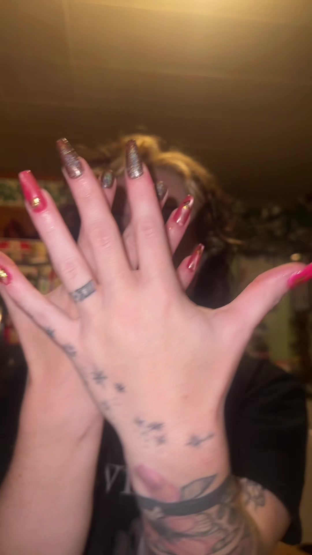 @lizzijogonecrazi