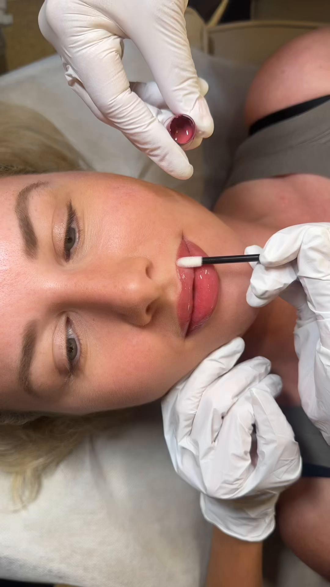 @Feather & Pout- Brows & Lips