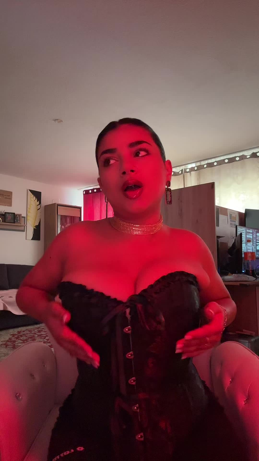 @MariaVeronica🥀🌇