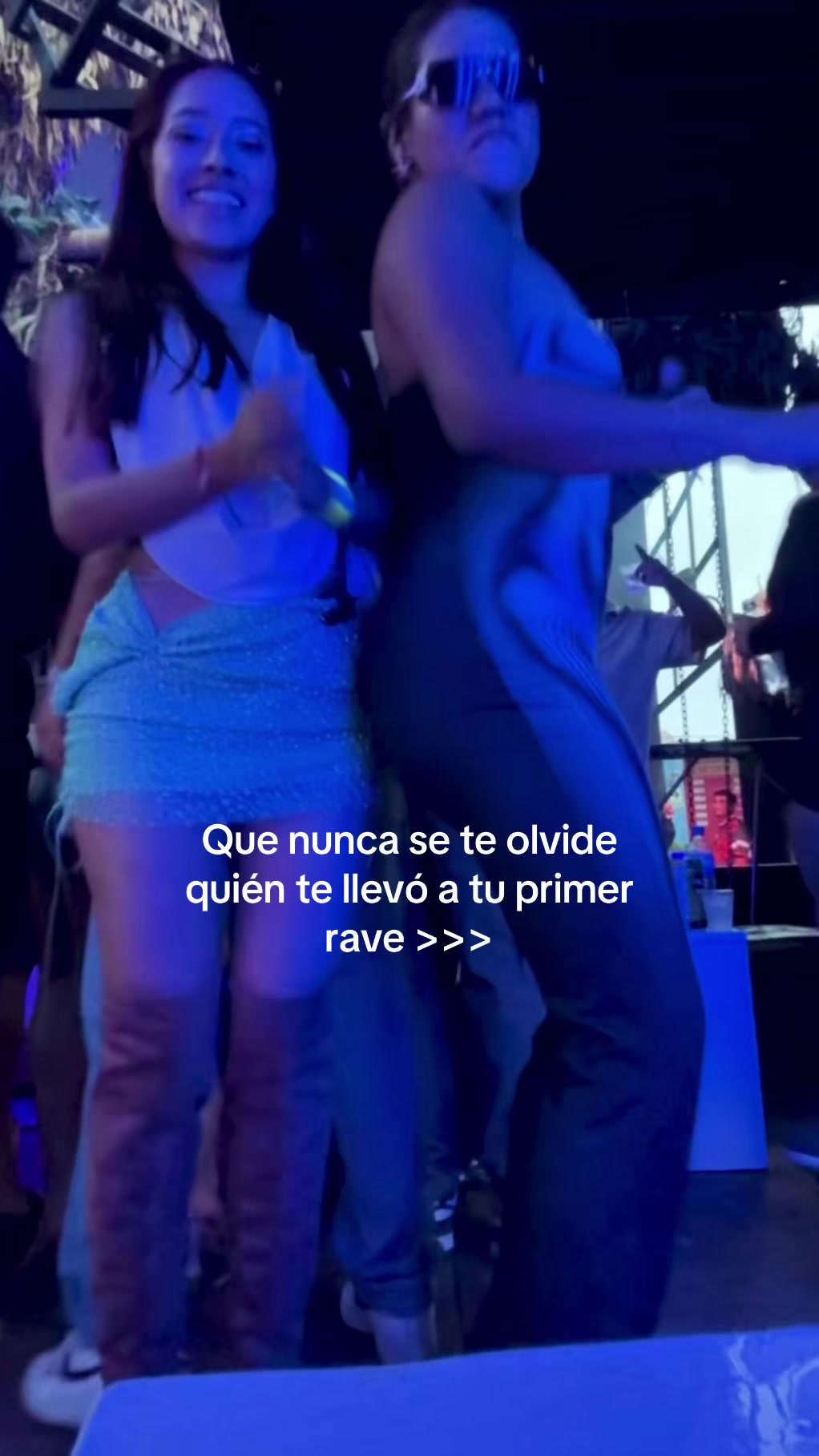 @Lucesita🦋