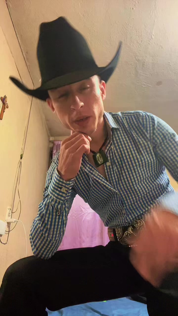 @🔥🤠El Compa Jonny🪶🔥