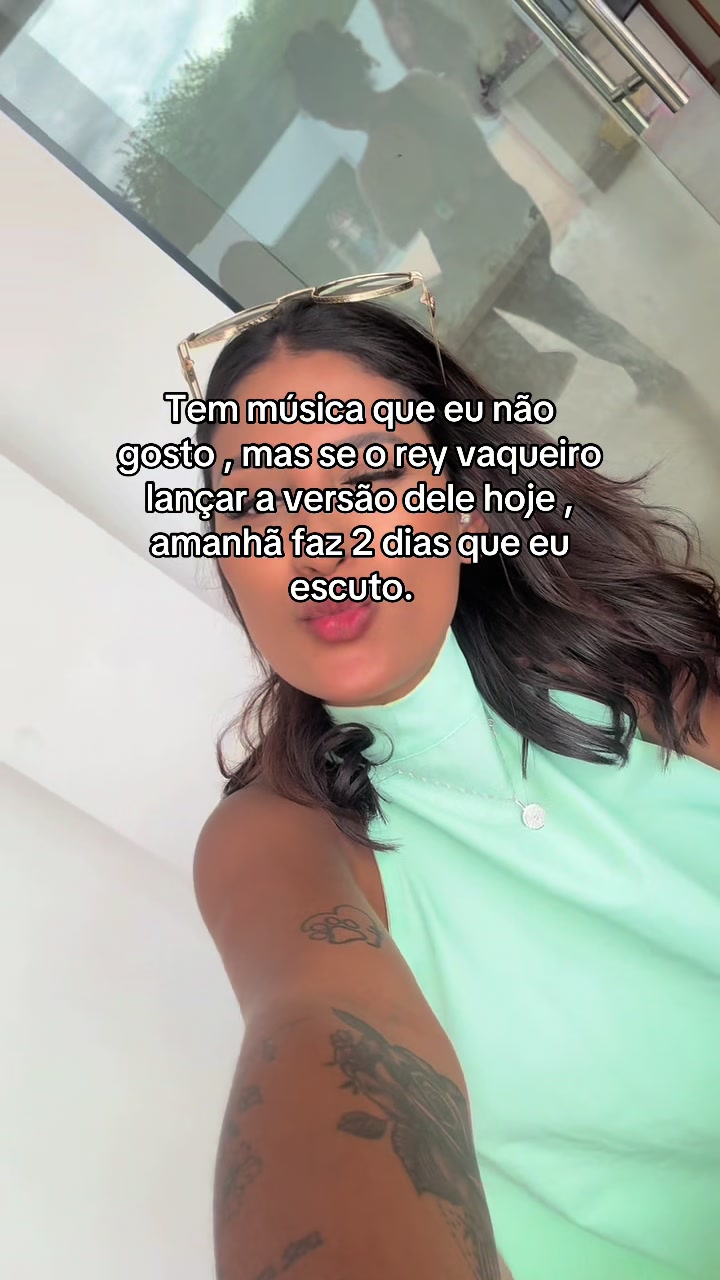 @nicoly_fonttinelly