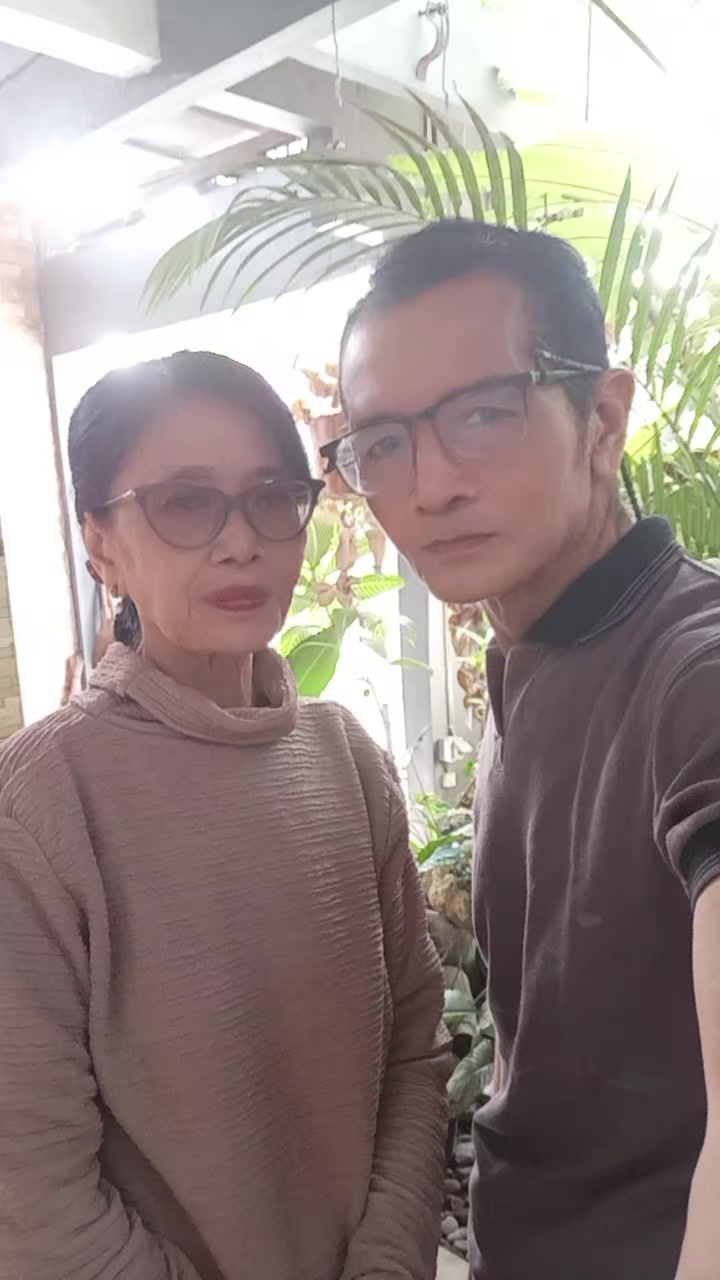 @Arya Toni348
