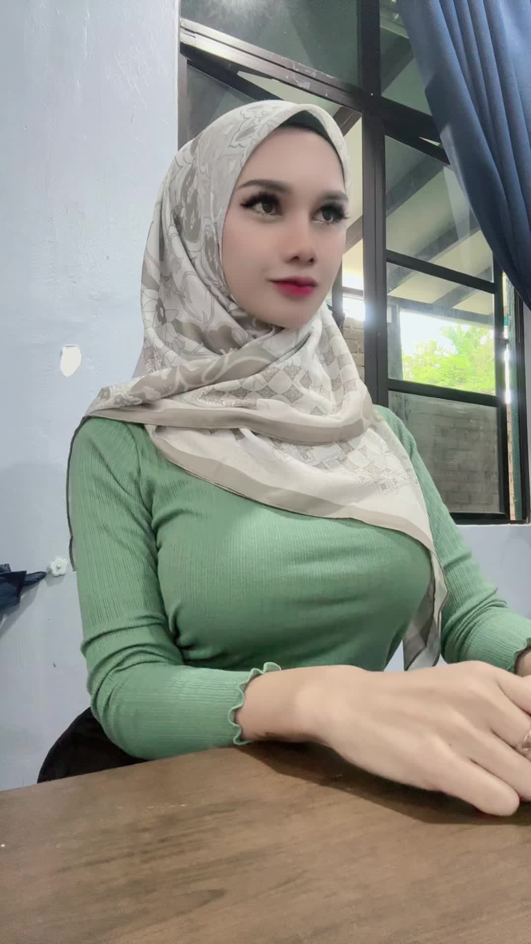 @Mimie Qalisya
