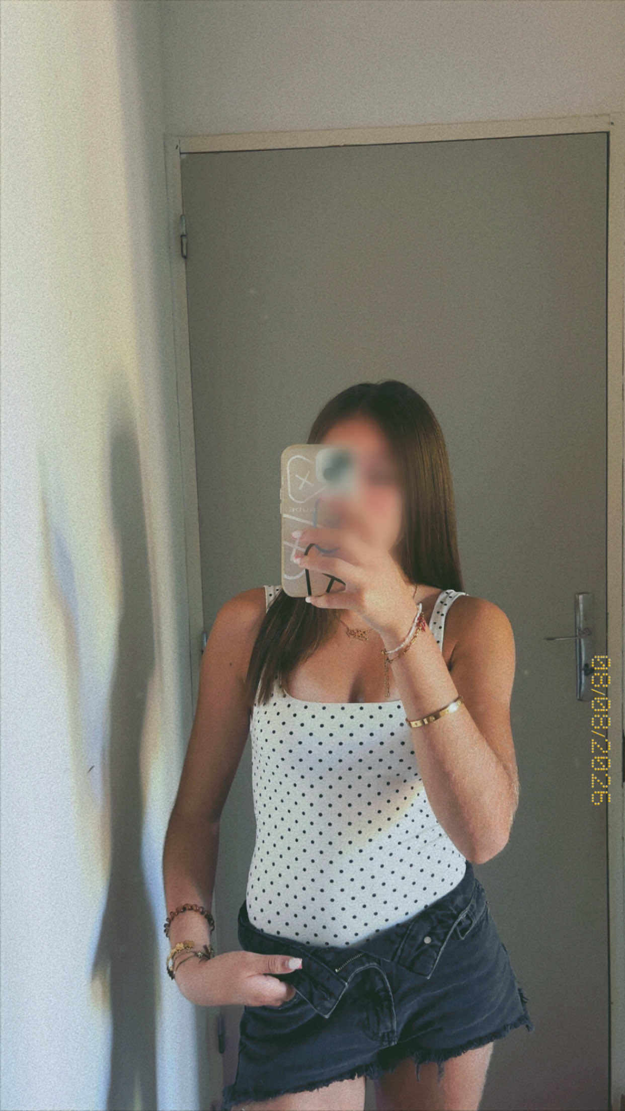 @𝐿𝑒𝒶