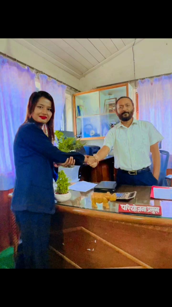 @Honey Gupta 👑👑Nepali queen