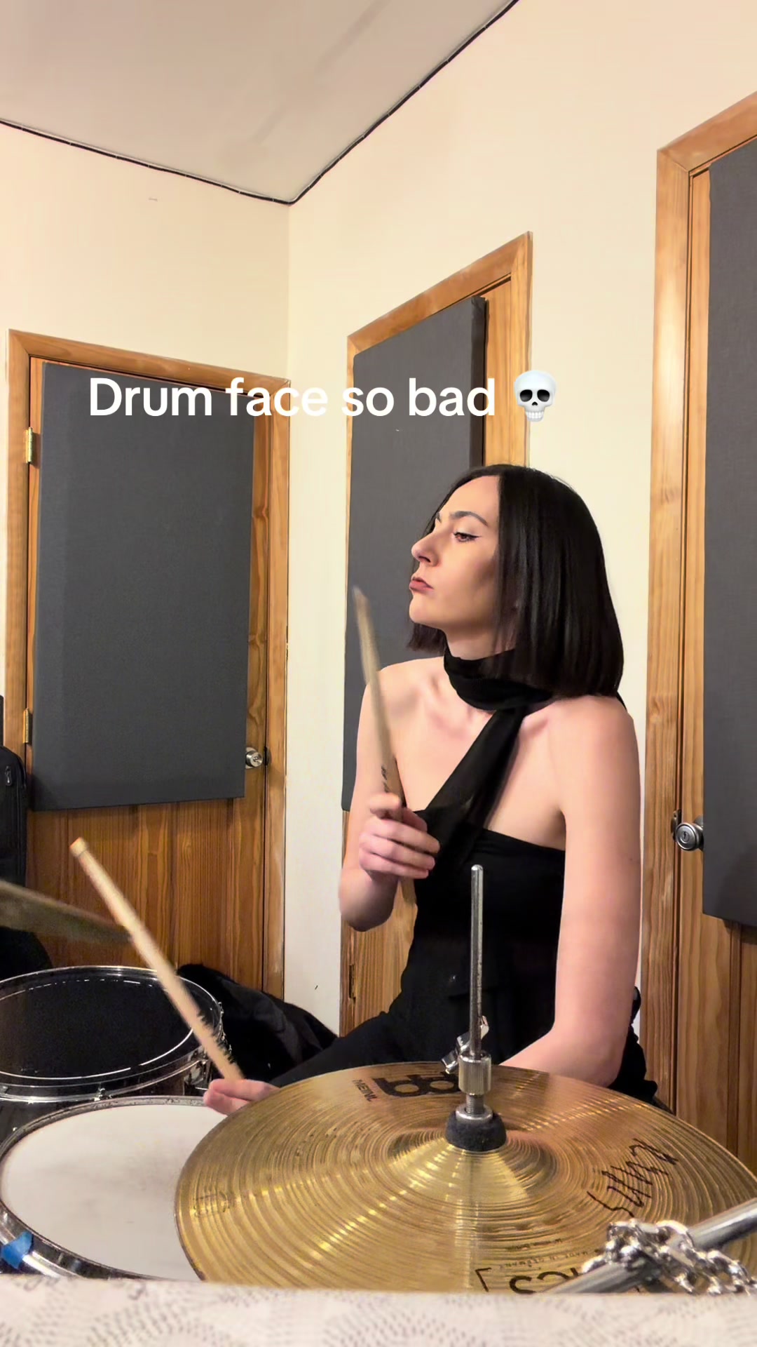 @Laura June🥁
