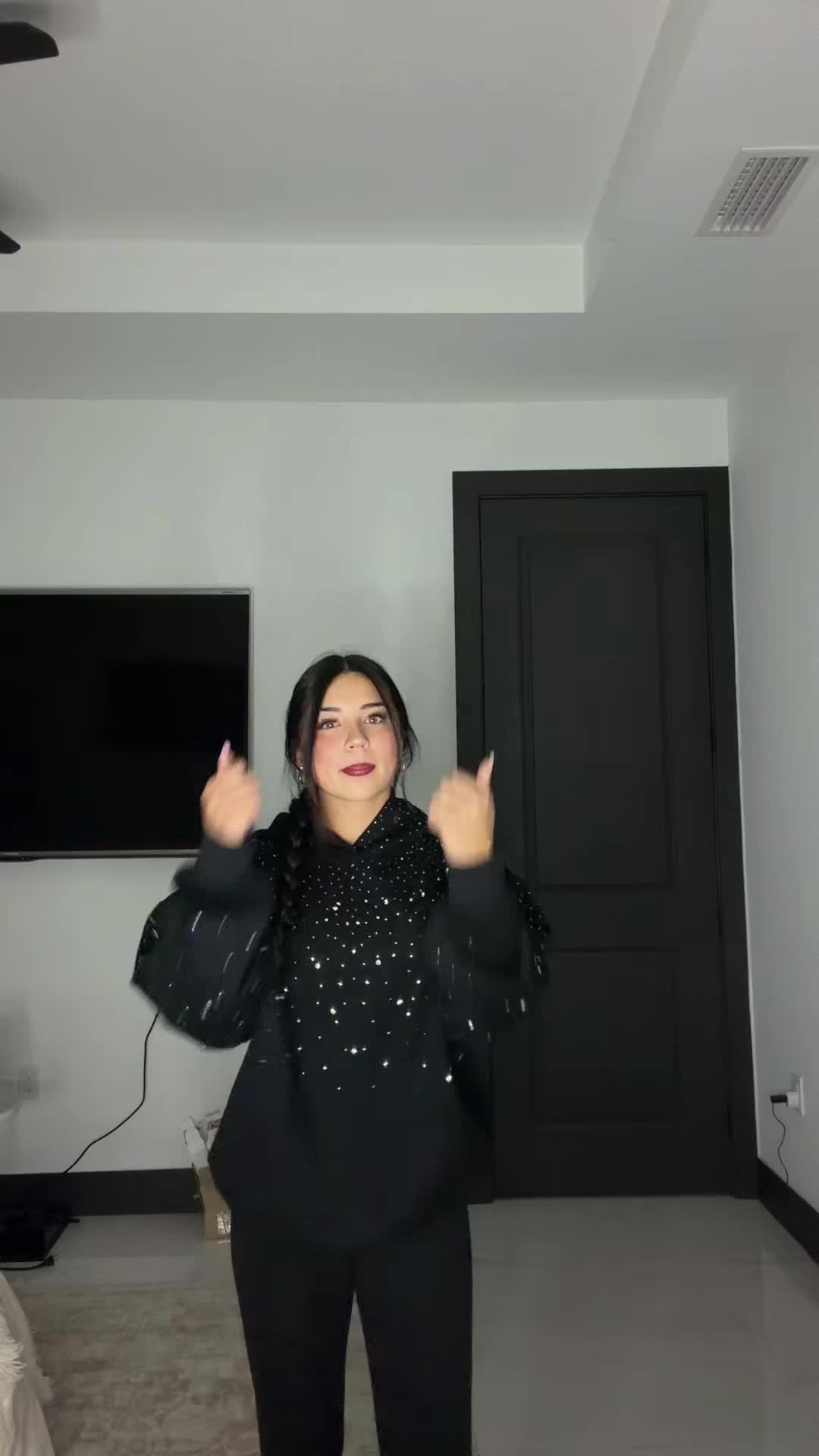 @ella