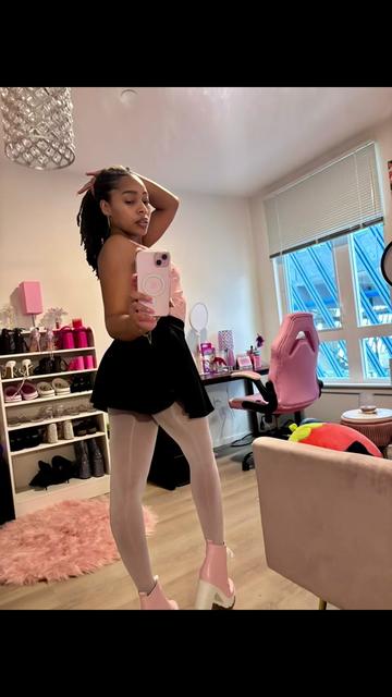 @Jade 🎀