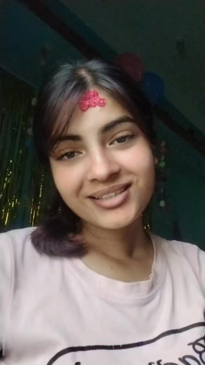 @SitArya👑✨