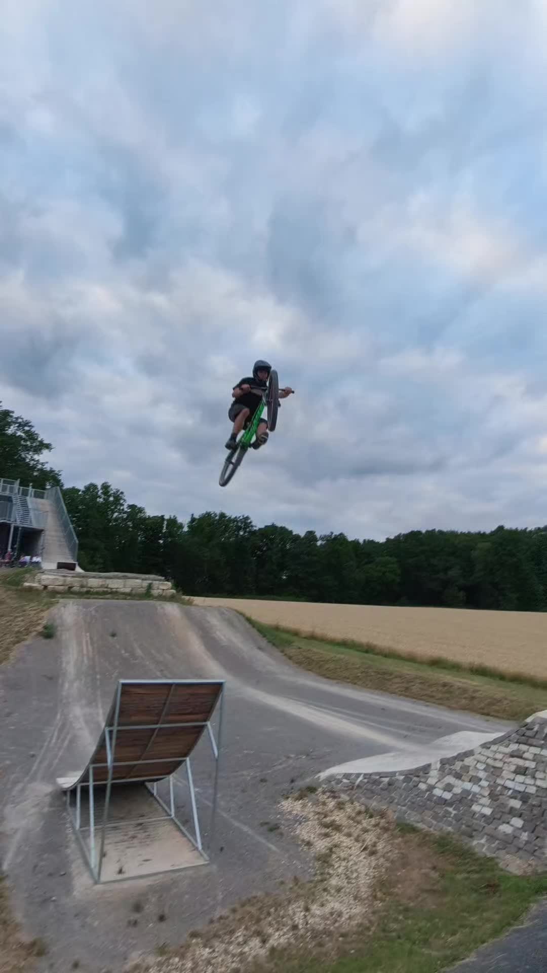 @Silas__freeride