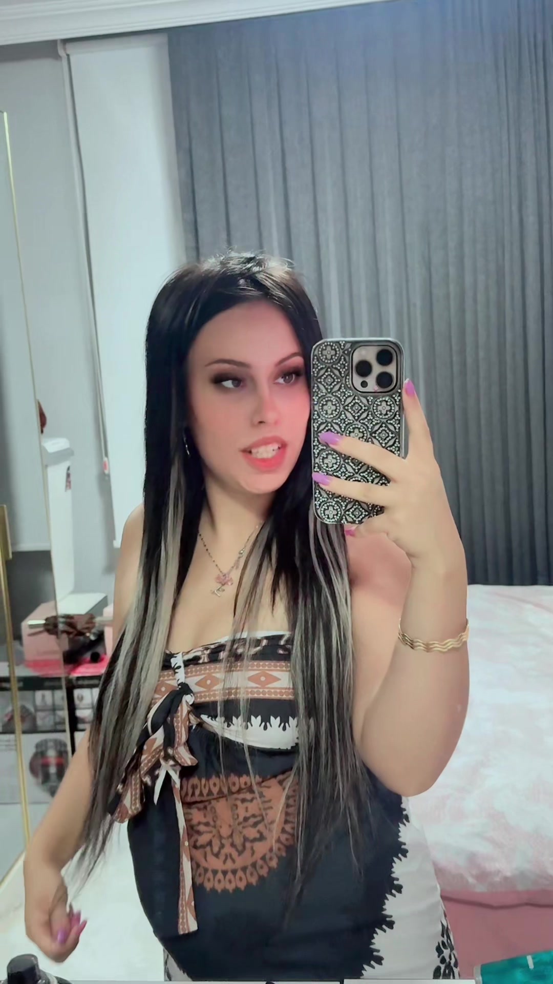 @Ayşenazz 🖤