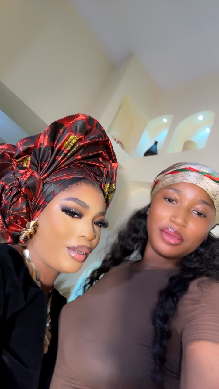 @ayoni_Gold&skincare