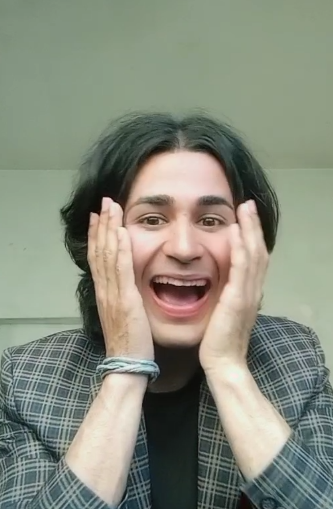 @𝙎𝙝𝙖𝙞𝙯𝙮 𝙑𝙚𝙚𝙧