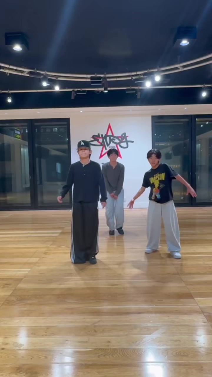 @TOKYOBANANABOYZ