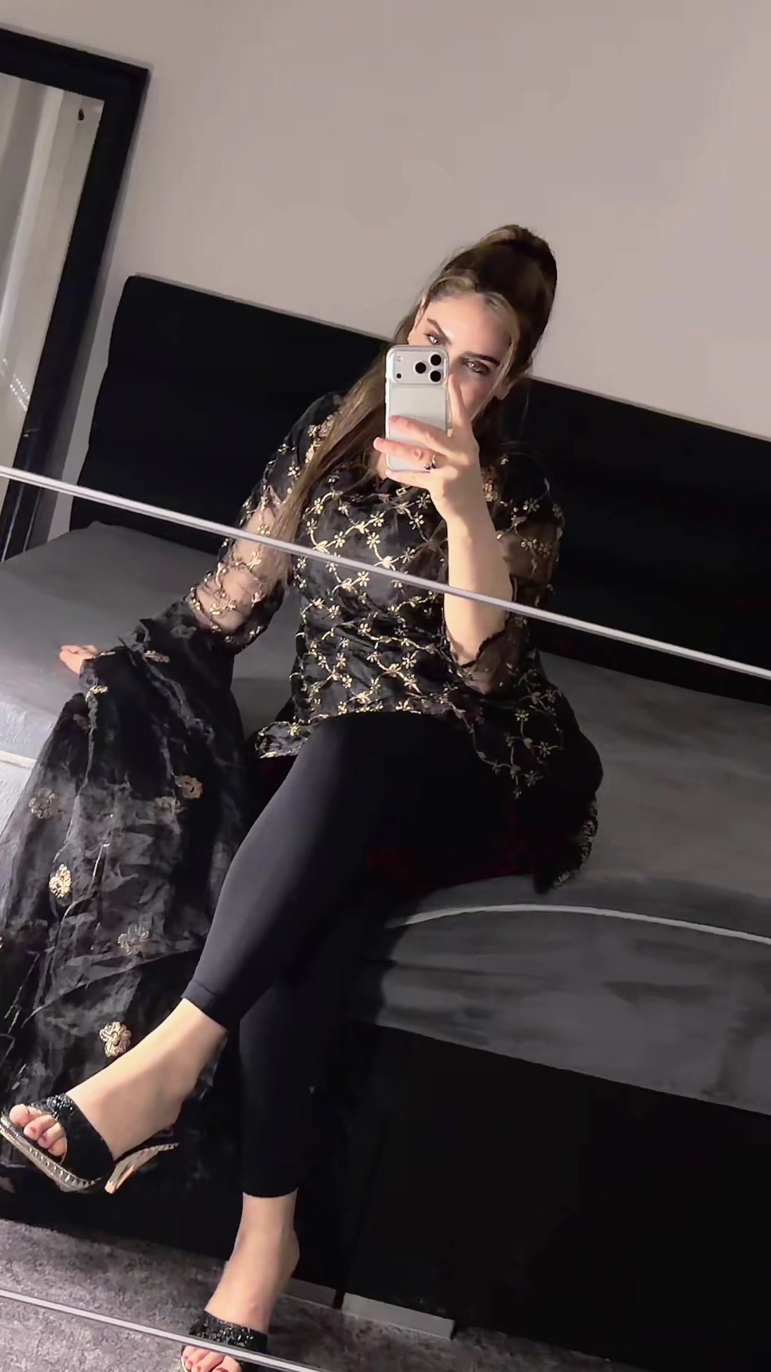 @𝓝𝓲𝓵𝓸𝓾 هلمندی