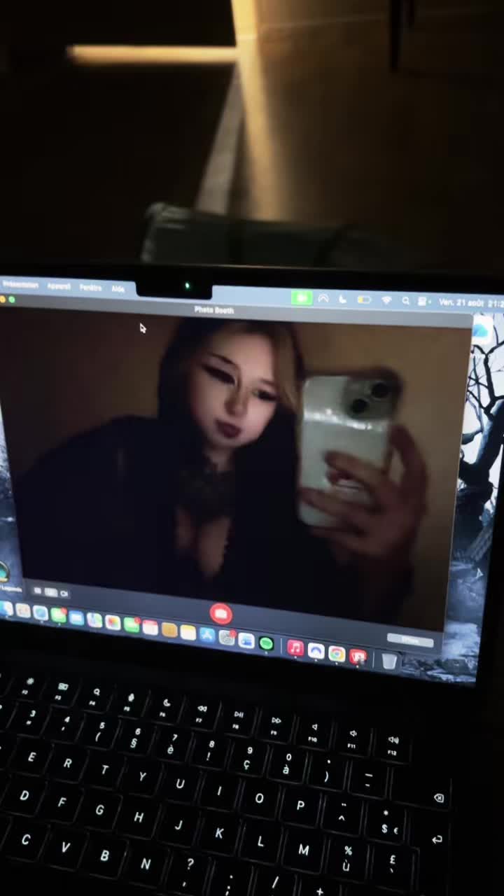 @p0liakov_