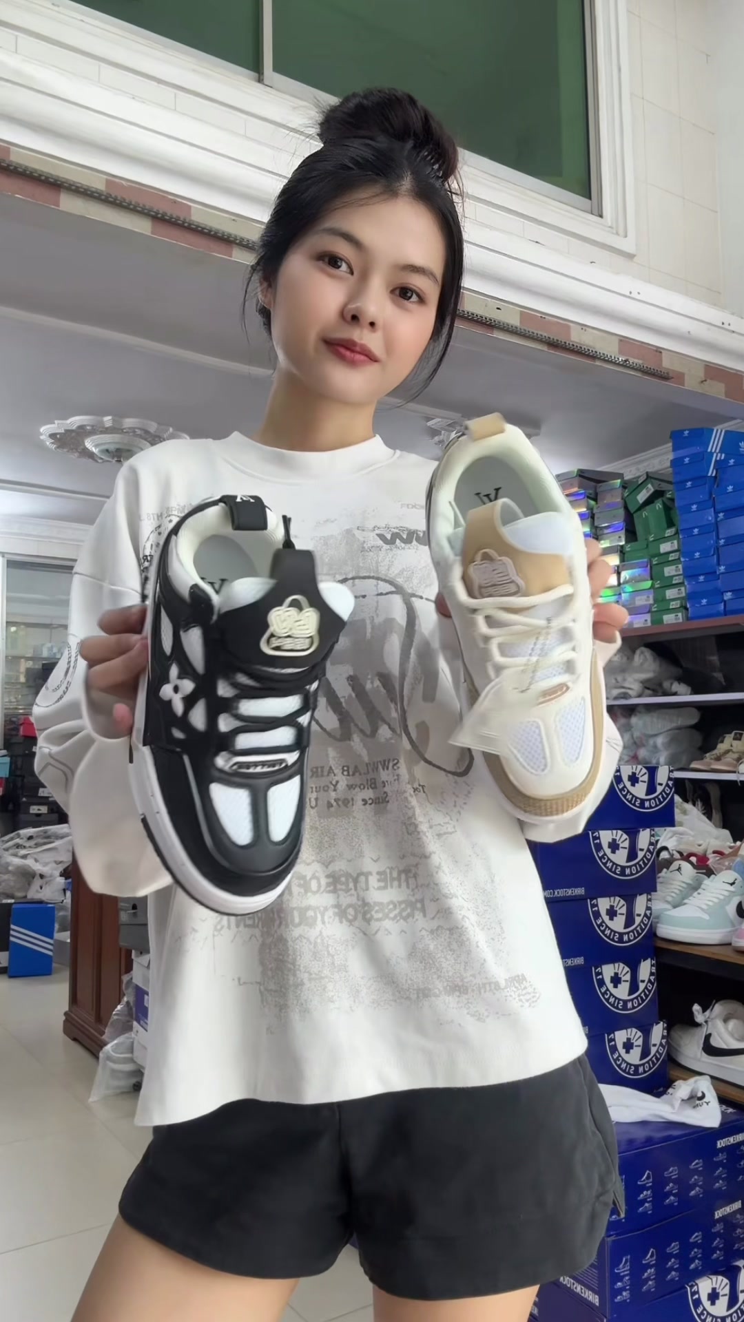 @HL Shoes Store