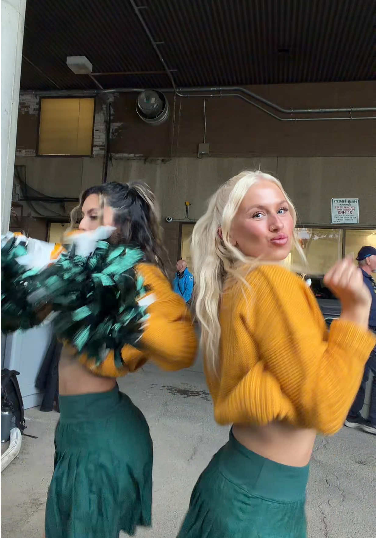 @Edmonton Elks Cheer Team