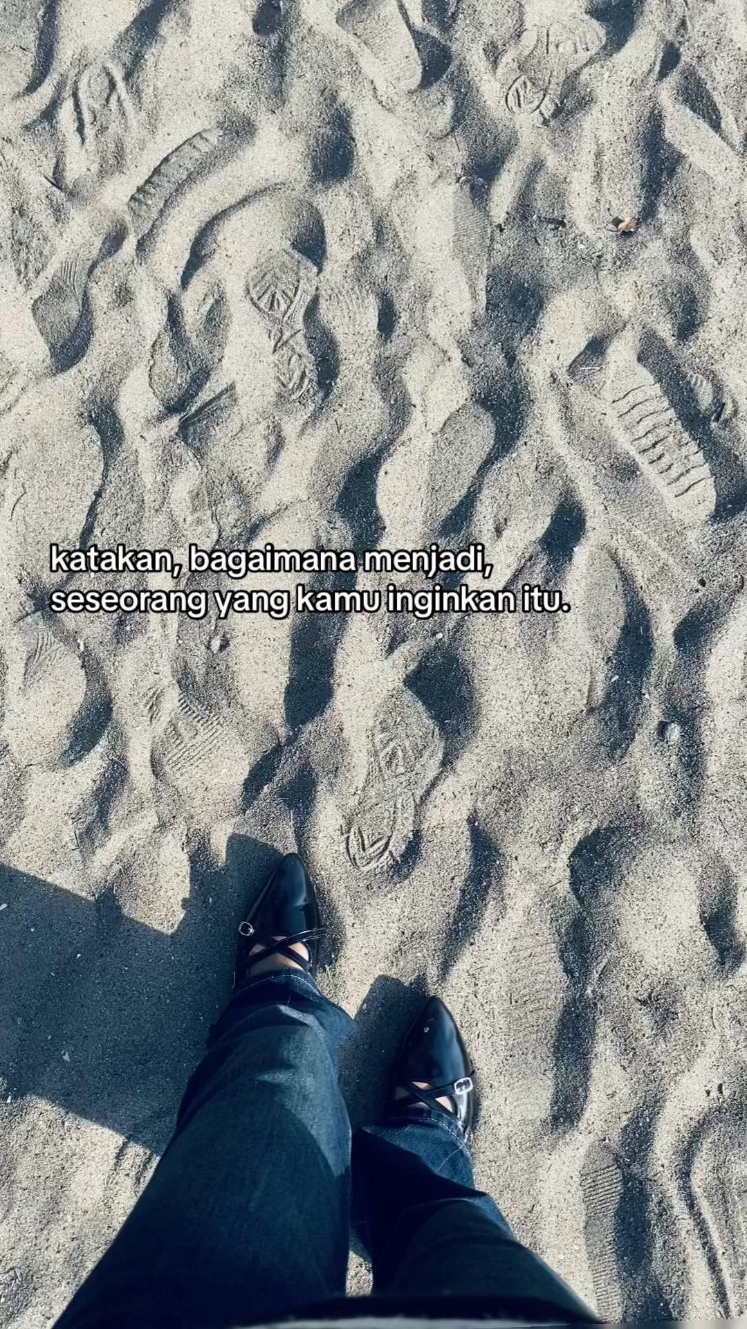 @✮