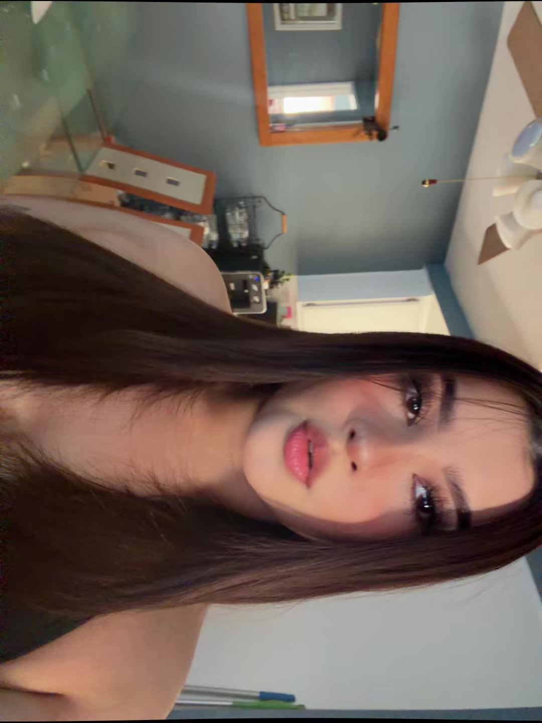 @Monicar