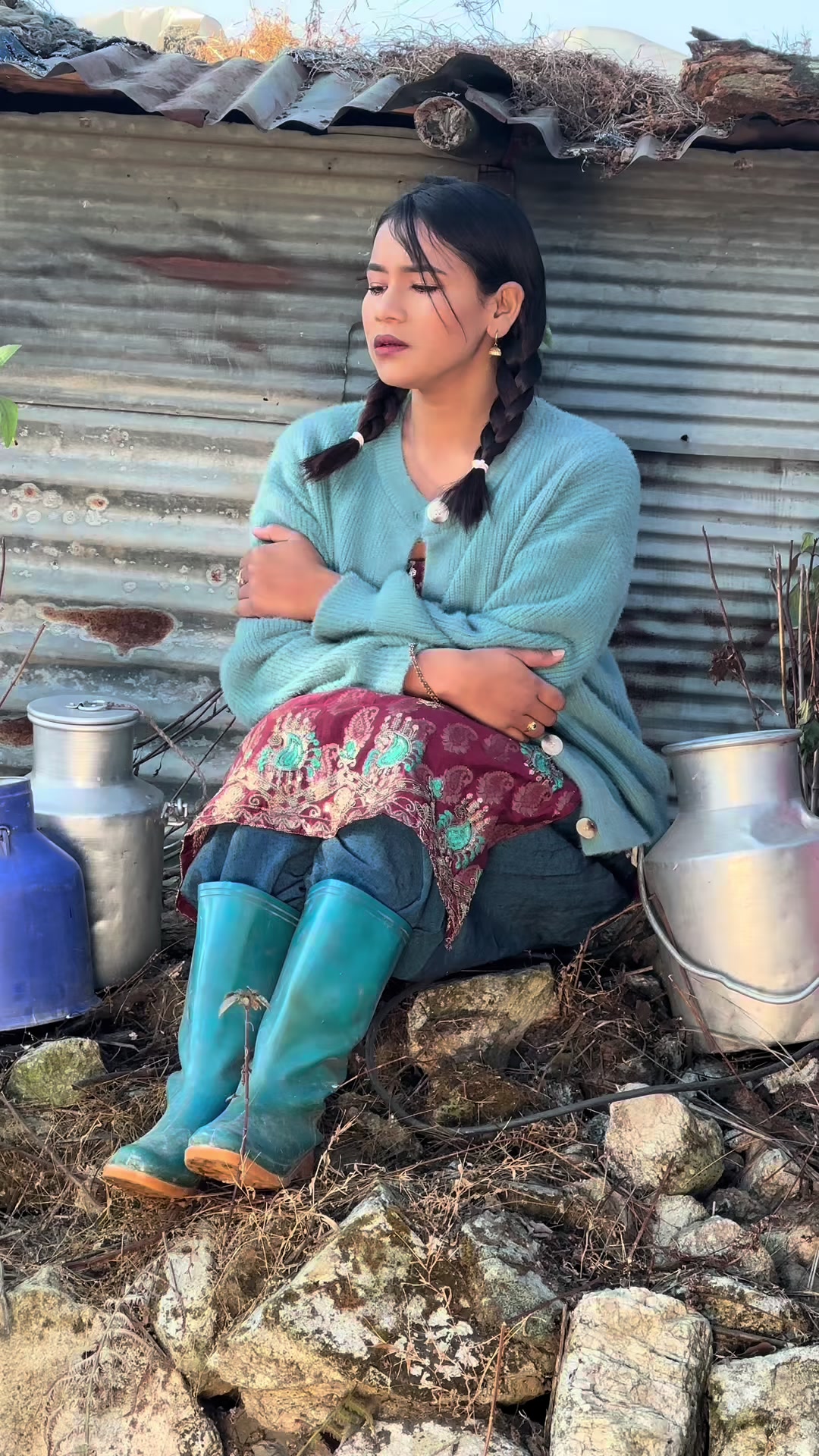 @असु
