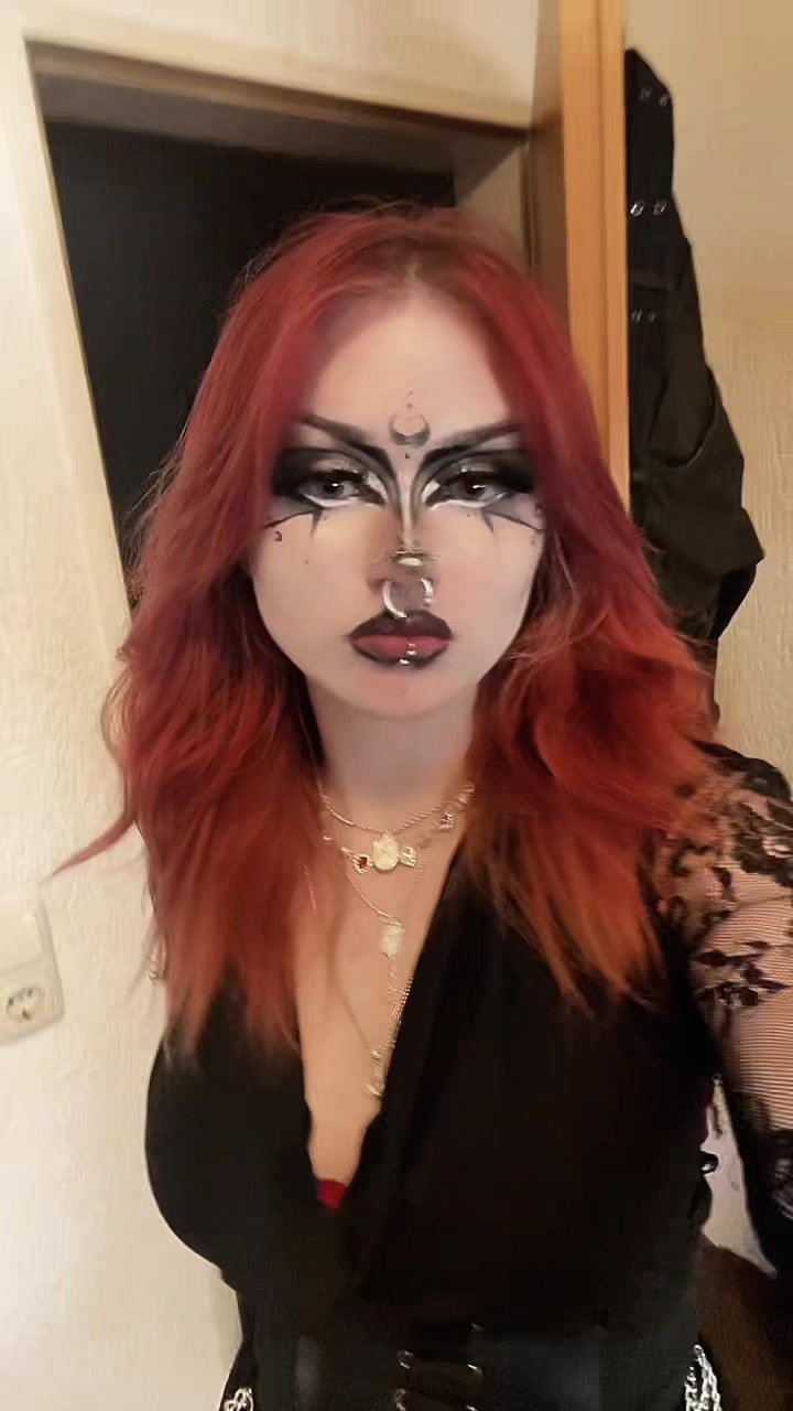 @‧₊˚ ཐི⋆ 𝔜𝔢𝔫𝔫𝔢 ⋆ཋྀ ˚₊‧