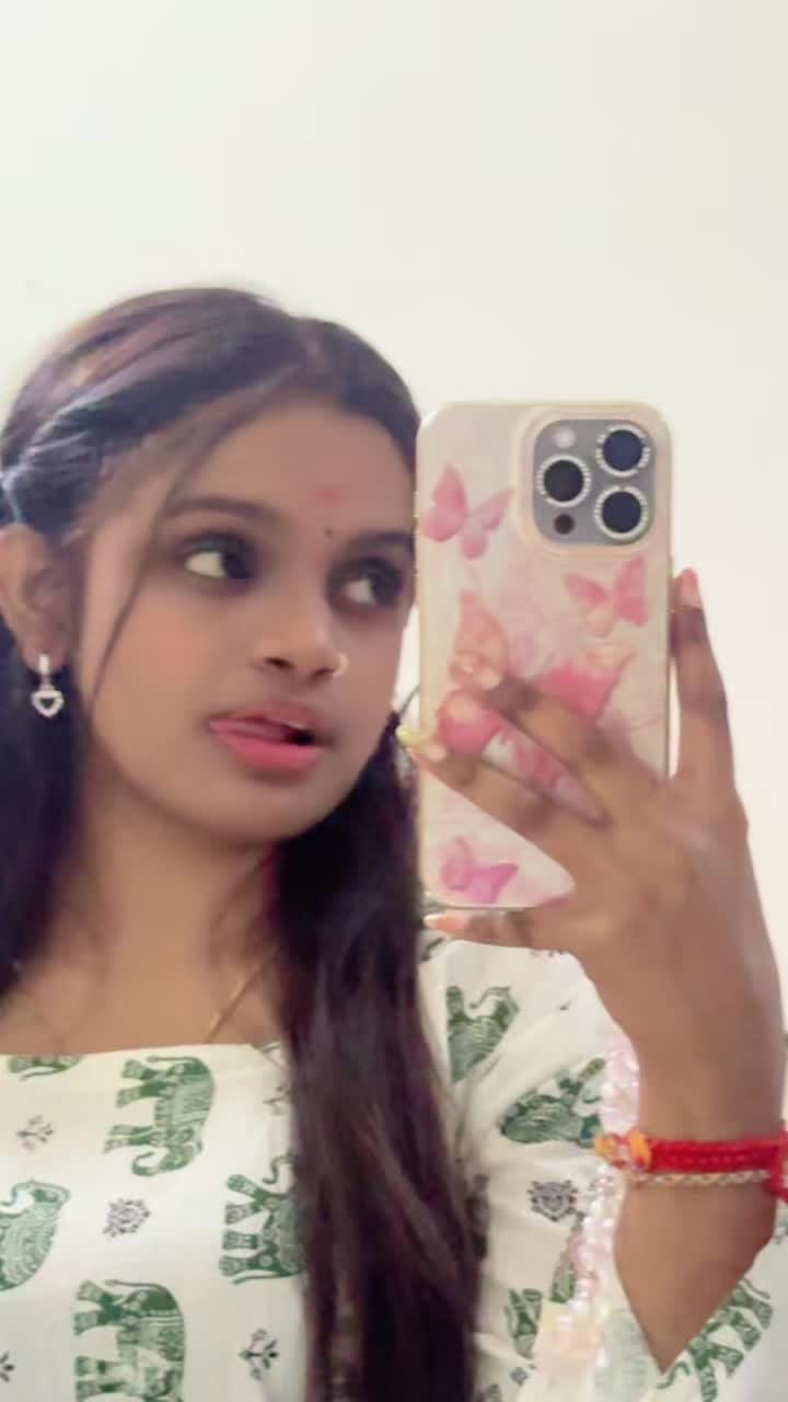@Priya💗🦋