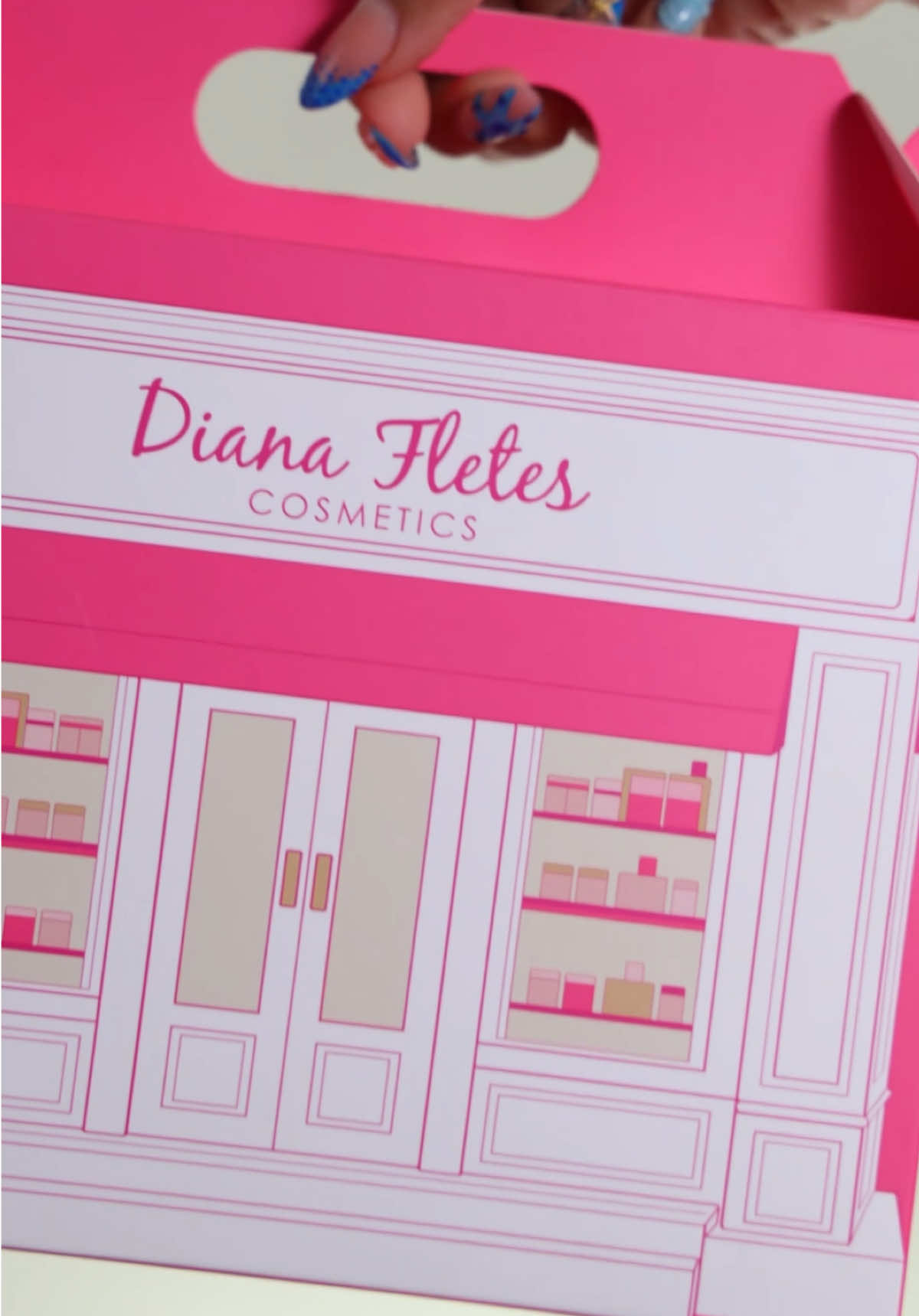 @Diana Fletes Cosmetics
