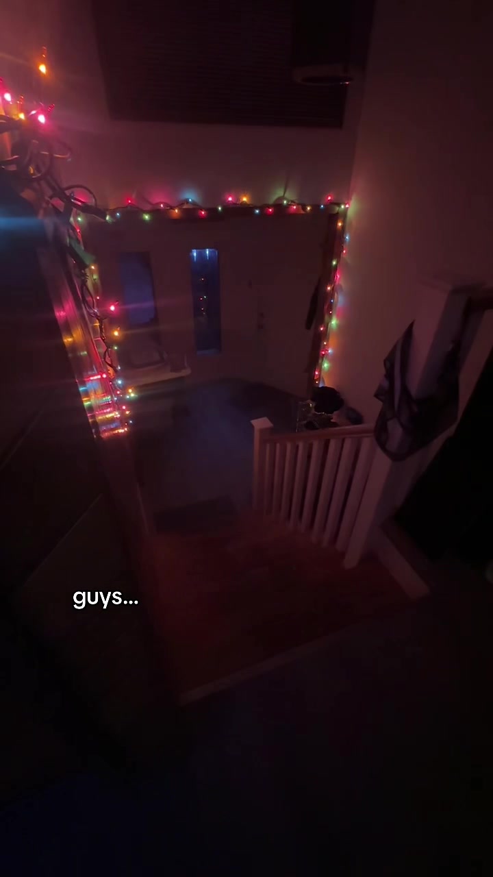 @️