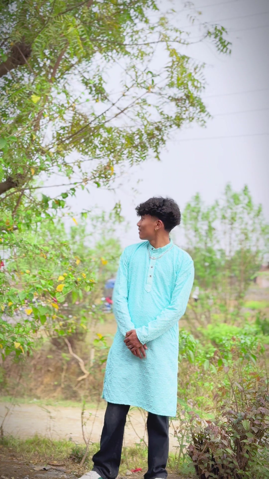 @Mr.Tharu!💗💐