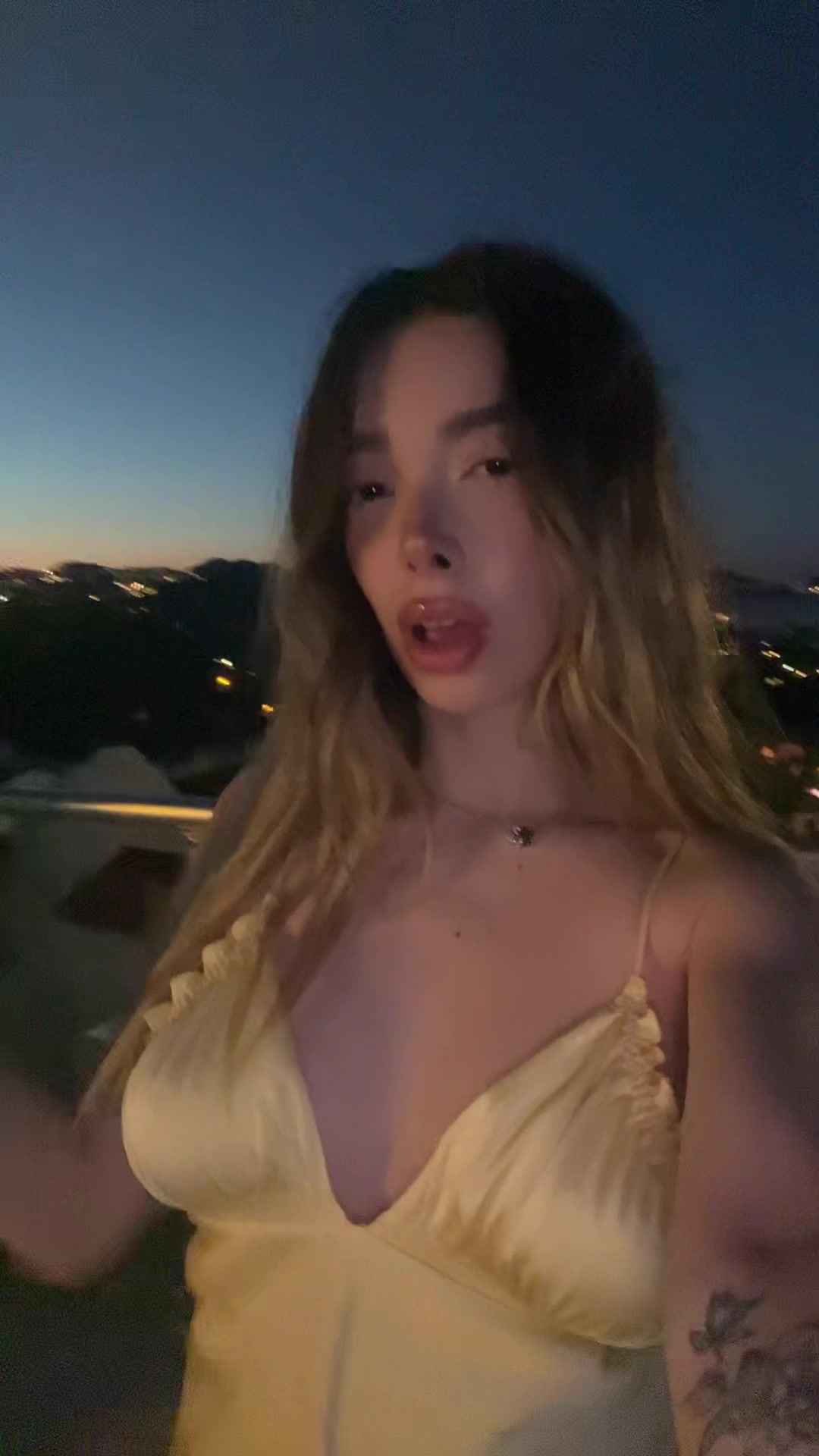 @Lara ✮⋆˙