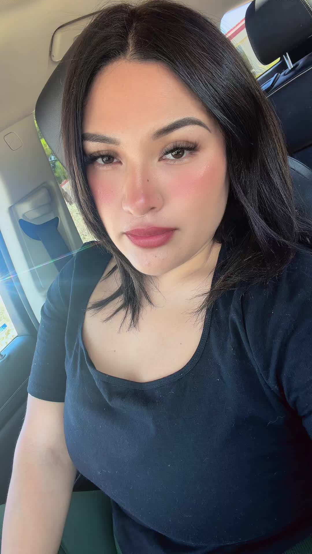 @Diviaaa