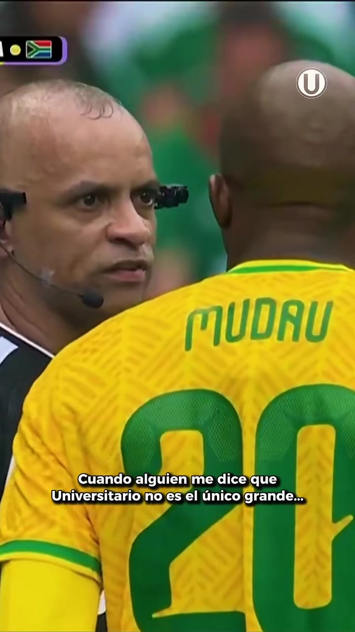 @Universitario