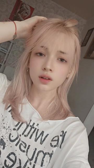 @♥️✨Nellie Myr✨♥️