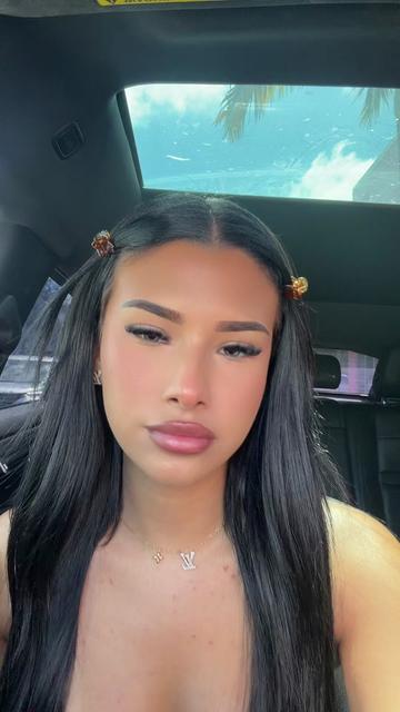 @badbitchmanu