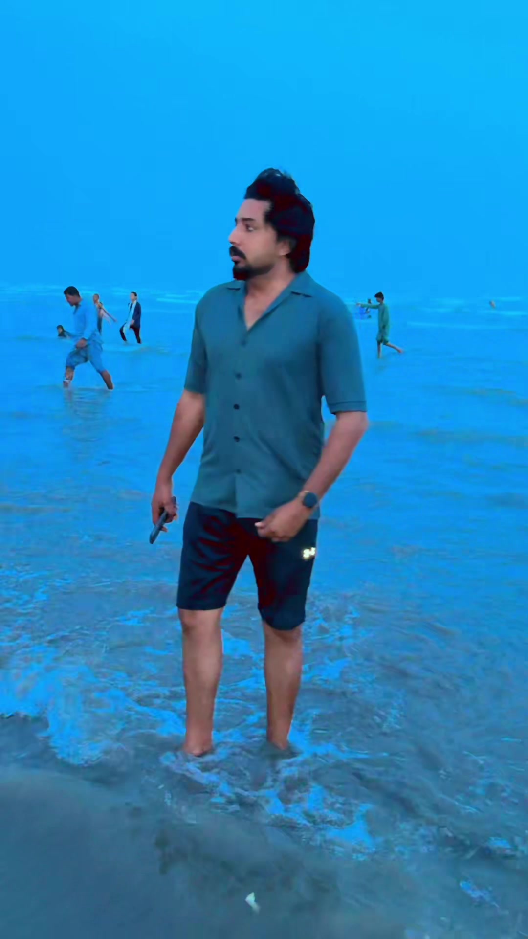 @Mazhar Waqar830