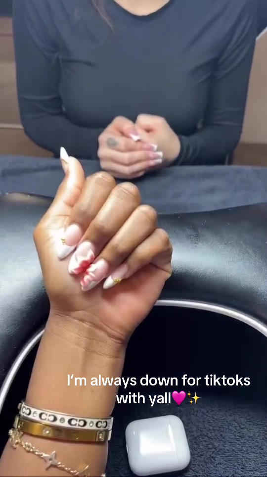 @Tucson, AZ Licensed Nail Tech