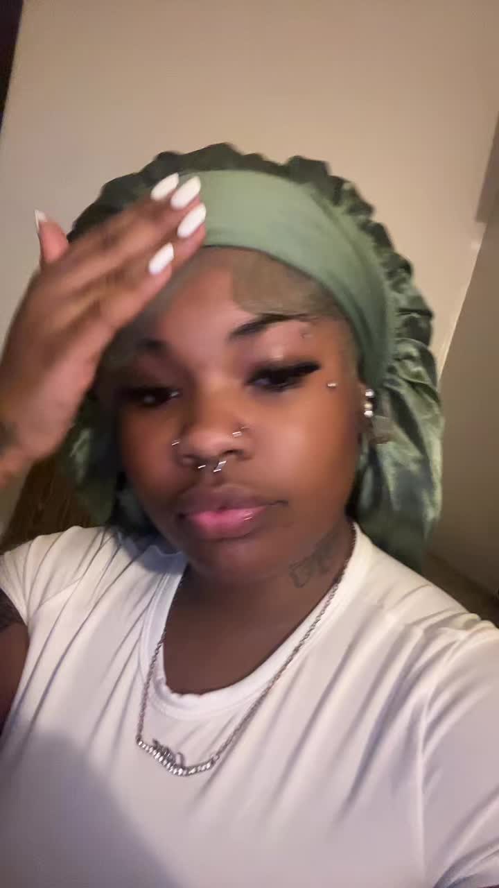 @stlh0ttie_