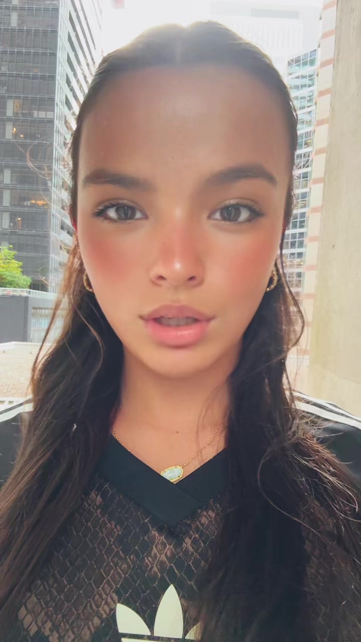 @Miss Jade London
