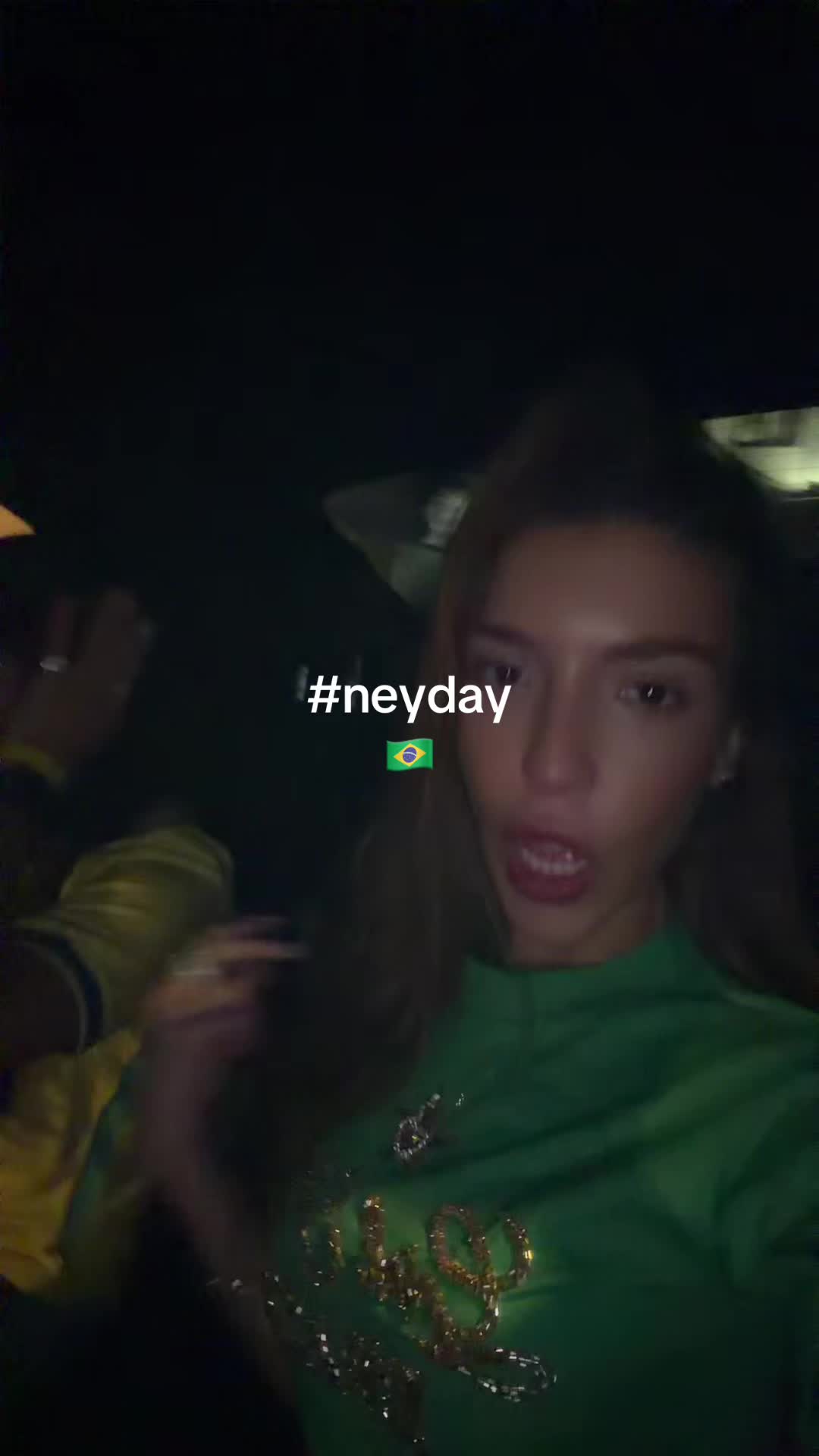 @Julia Ribeiro
